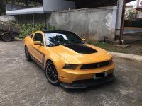 Yellow Ford Mustang 2012 for sale in Manual