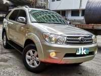 Selling Toyota Fortuner 2010 in Manila