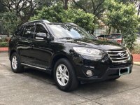 Sell Black 2011 Hyundai Santa Fe SUV / MPV in Quezon City