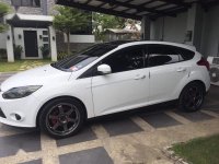 Sell White 2012 Ford Focus Wagon (Estate) in Malolos