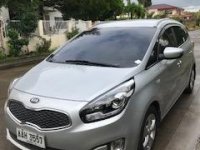 Silver Kia Carens 2016 for sale in Automatic