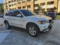 White Bmw X5 2009 at 61000 km for sale 