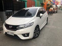 Selling White Honda Jazz 2017 Automatic Gasoline