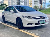 Selling White Honda Civic 2012 at 29000 km 