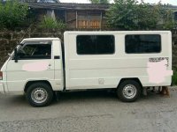 Selling White Mitsubishi L300 2017 Manual Diesel 