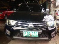 Selling Mitsubishi Strada 2010 in Manila