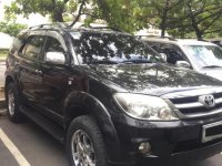 Black Toyota Fortuner 2010 for sale in Valenzuela
