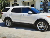 White Ford Explorer 2014 for sale in Automatic