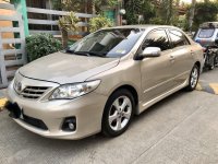 Sell Beige 2013 Toyota Corolla altis in General Mariano Alvarez