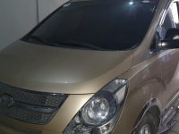 Sell 2010 Hyundai Starex in Pasig
