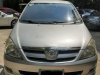 Selling Silver Toyota Innova 2008 in Manila