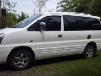 Selling White Hyundai Starex 1998 in Davao