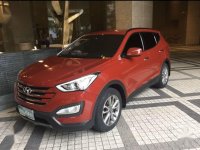 Selling Red Hyundai Santa Fe 2013 in Makati