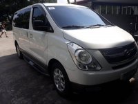 Selling White Hyundai Starex 2010 in Angeles