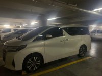 White Toyota Alphard 2019 for sale in Silver City 2