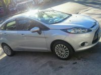 Silver Ford Fiesta 2013 for sale in Automatic