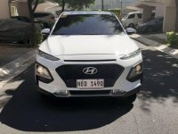 White Hyundai KONA 2018 for sale in Automatic