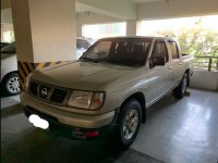 Nissan Frontier 2012 at 70000 km for sale