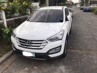 Selling White Hyundai Santa Fe 2013 in Angeles 