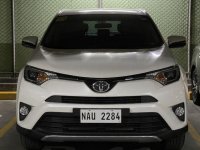 White Toyota Rav4 2017 for sale in Manila