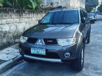 Selling Brown Mitsubishi Montero 2012 in Manila