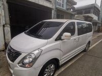 White Hyundai Starex for sale in Quezon City