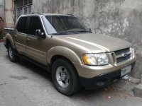 Sell Golden Ford Explorer in Manila