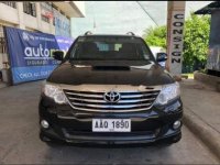 Selling Black Toyota Fortuner in Bacoor