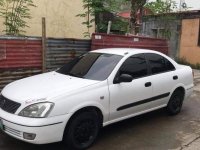 Sell White Nissan Sentra in Pasig