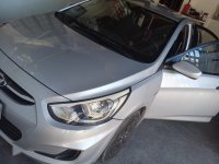Selling Silver Hyundai Accent in Marikina