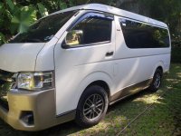 White Toyota Grandia for sale in Mandaluyong City