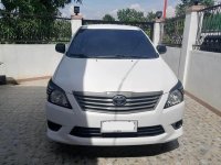 Sell White Toyota Innova for sale in Balagtas