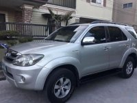 Sell  Silver 2007 Toyota Fortuner for sale in Baguio