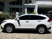 Selling White Honda Cr-V 2013 in Davao City