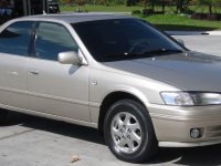 Sell Silver Toyota Camry in Pateros