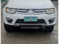 Selling White Mitsubishi Montero in Mabini