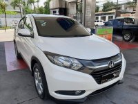 White Honda Hr-V for sale in Manila