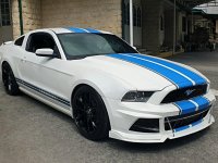 Selling White Ford Mustang in Manila