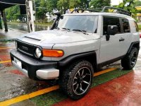 White Toyota Fj Cruiser 2015 for sale in Manila