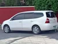 Selling White Nissan Livina in Manila