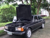 Sell Black Mercedes-Benz 200 in Manila
