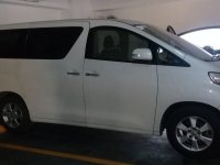 White Toyota Alphard for sale in Manila
