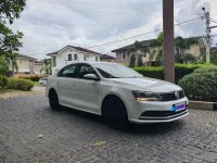 Sell White Volkswagen Jetta in Manila