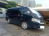 Selling Black Toyota Hiace in Makati