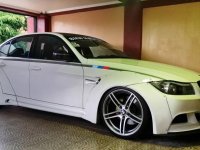 Sell White Bmw 3-Series in Quezon City