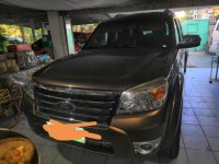 Brown Ford Everest for sale in Makati City