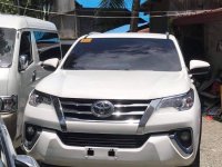 Sell 2020 White Toyota Fortuner 2.7 (A) in Manila