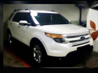 White Ford Explorer 2014 for sale in Manila