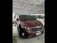 Sell Red 2018 Kia Carnival Van Automatic at 32058 km in Las Piñas City