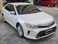 Sell Pearl White 2017 Toyota Camry in Parañaque